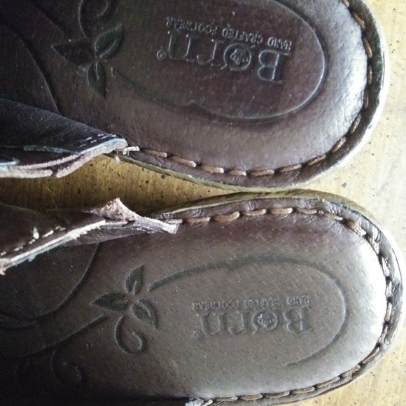BORN Clogs - Picture 4 of 5